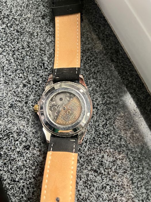 Ceas automatic Omega