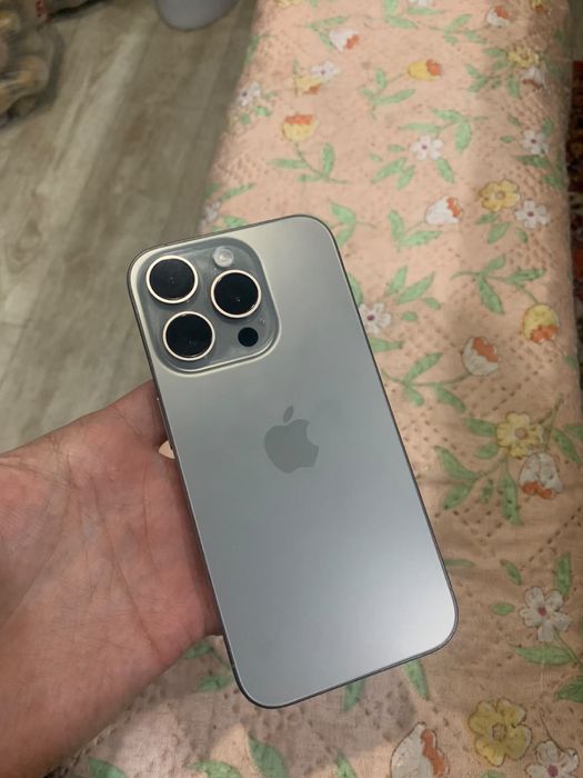 Продам Apple 15 pro