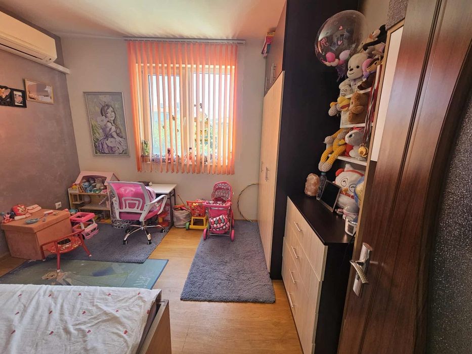 Продава се Тристаен апартамент в Варна, Виница - 75 кв.м за 2400 €/кв.м - Снимка #8