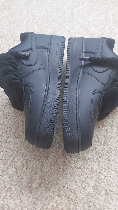 adisasi nike cu sireturi rope