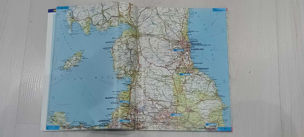 Пътен атлас на Европа 35 години Euro Atlas 35 years Metro & Makro