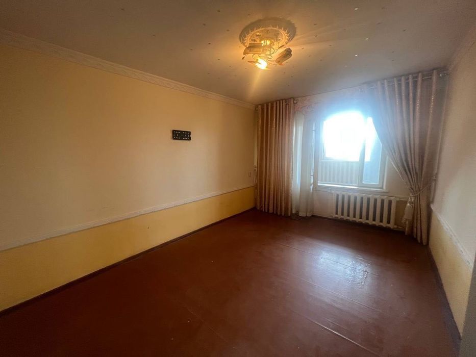 Сдается 3х комнатная квартира
Для семейным 
В гореде Алмалыке