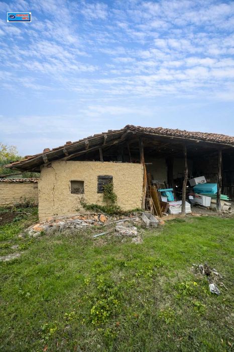 Къща в с. Драганово, общ. Горна Оряховица