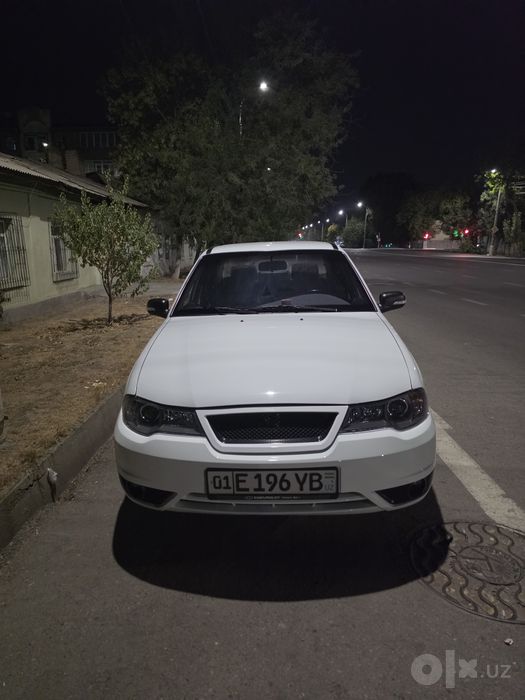 Nexia 2 sotiladi tiniq holatda