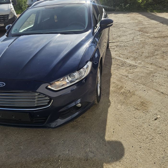 Vând ford mondeo mk5