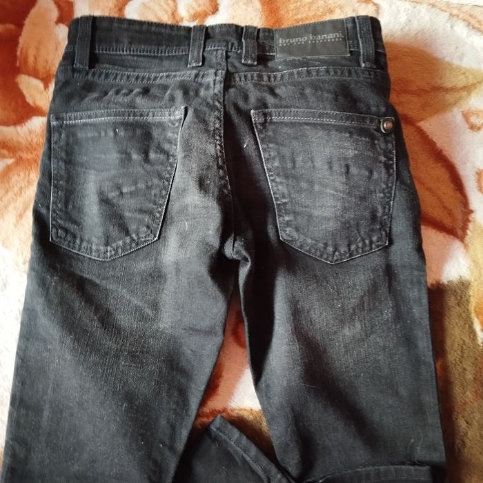 Продам джинсы фирмы Бонани