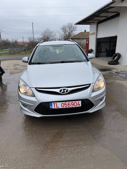 Hyundai I30 CW Se vinde.