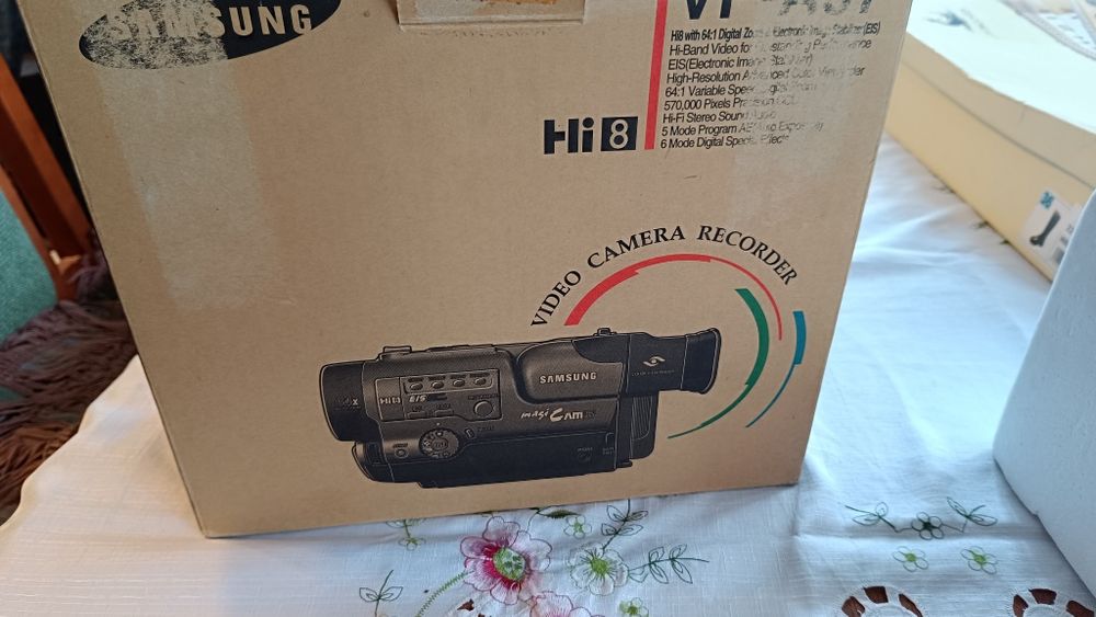 Видеокамера Samsung VP-A57