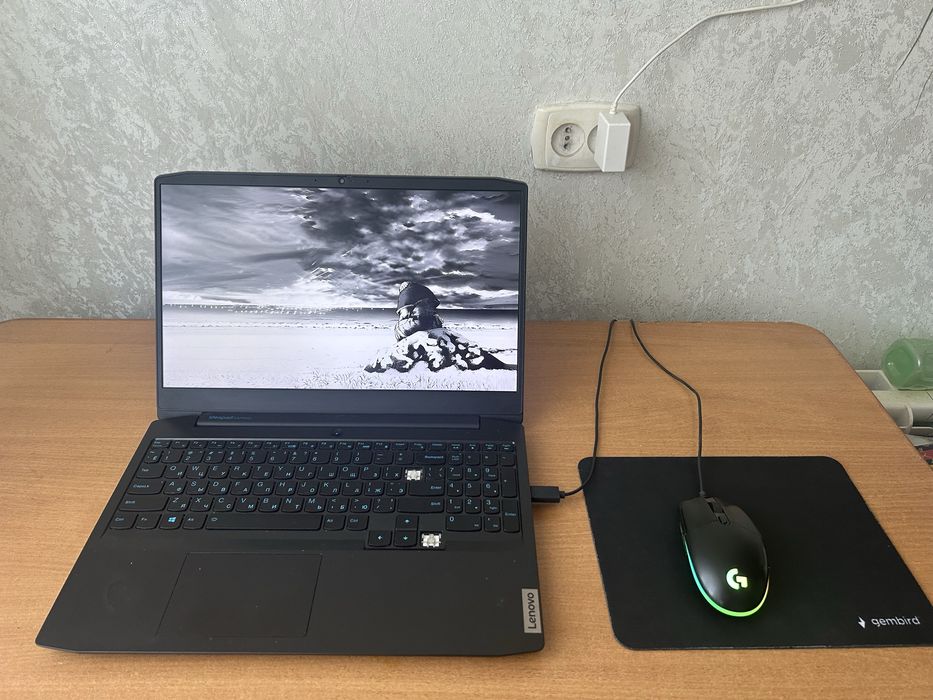 Продам или обменяю свой игровой ноутбук