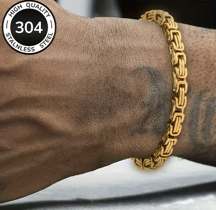 Масивна мъжка гривна изработена от медицинско злато