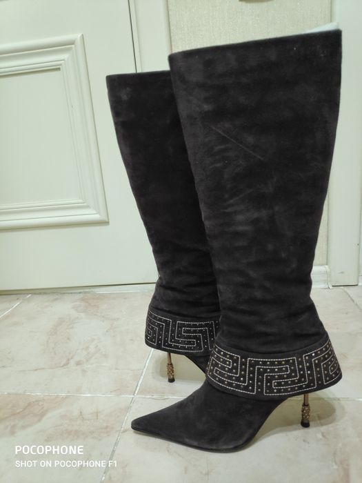 Сапоги женские .