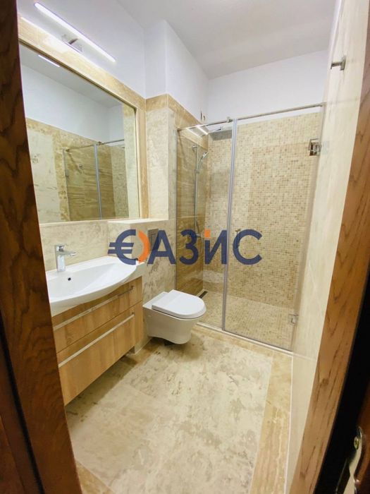 Продава се Къща в Свети Влас - 301 кв.м за 1715 €/кв.м - Снимка #9