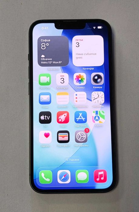 Iphone 13 128GB battery health 77%