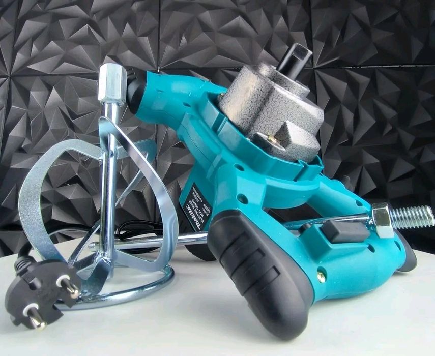 Чисто нови и втора употреба Бъркалка макита