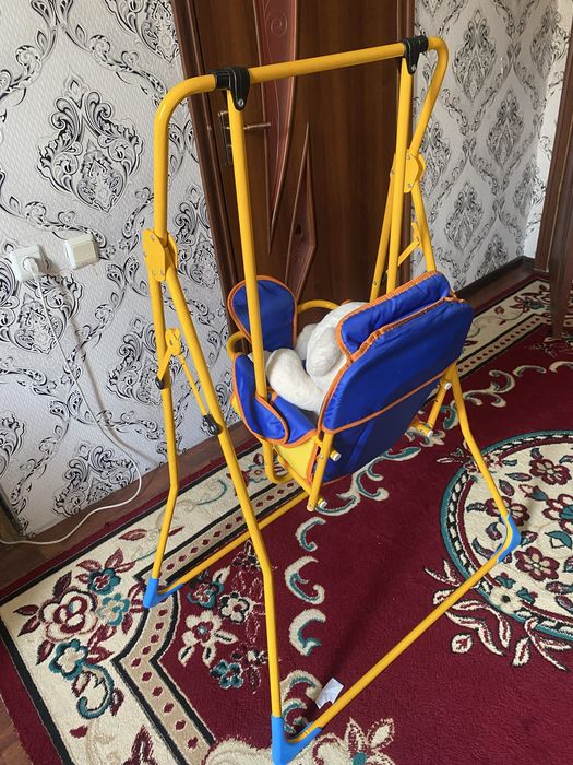Продается качели