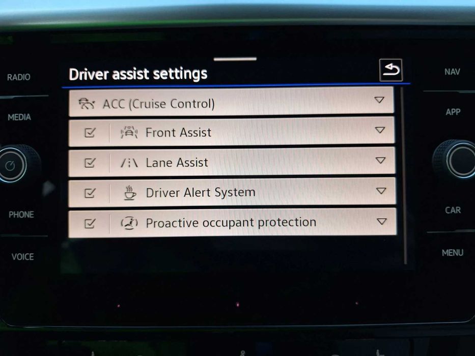 VW Arteon, 60,000km, 150hp, 360 camera