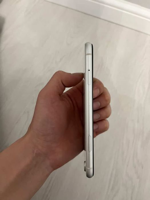 Айфон хр 64гб белый