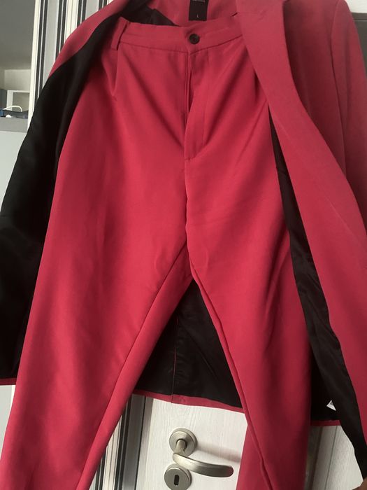 Костюм в цвят фуксия от CALLIOPE