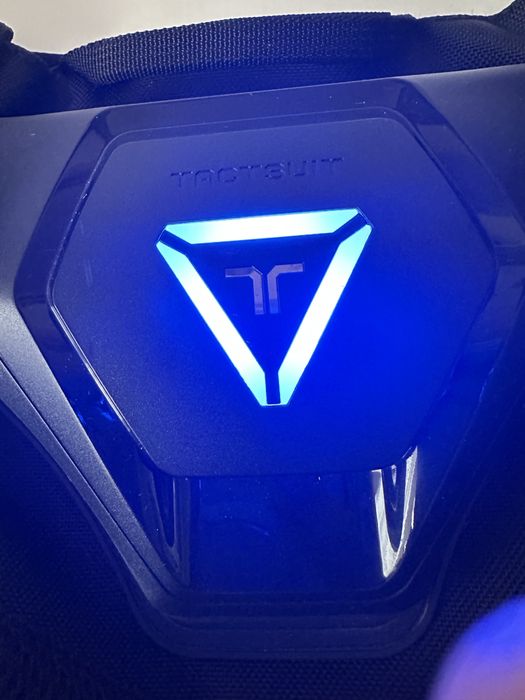 bHaptics TackSuit X40