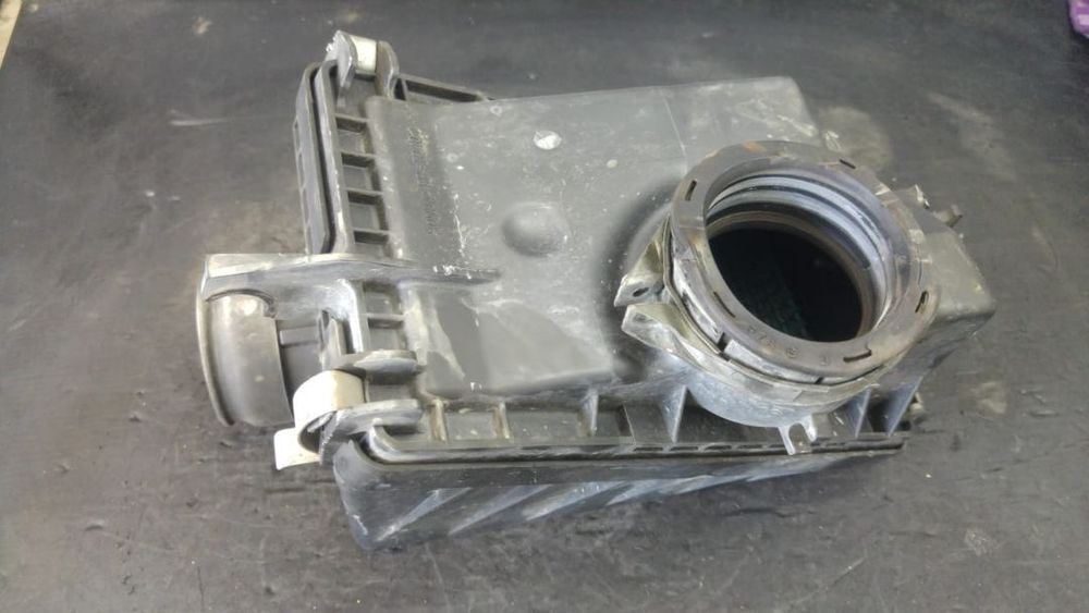 carcasa filtru aer 1.3 b d13b7 honda logo