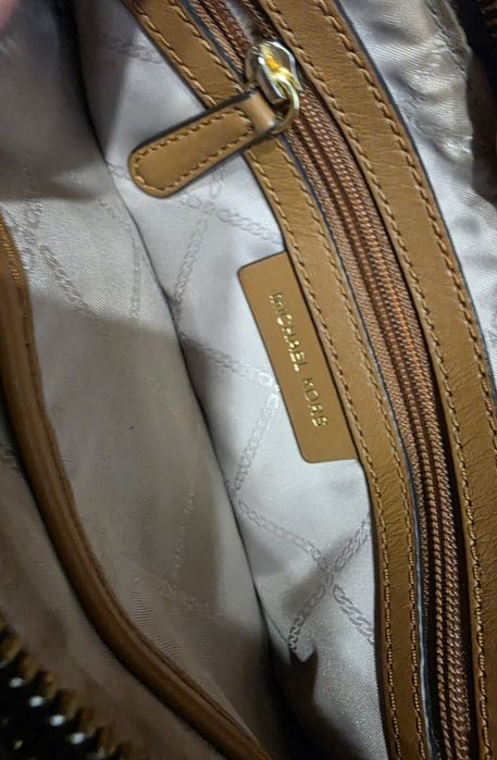 Michael Kors чанта