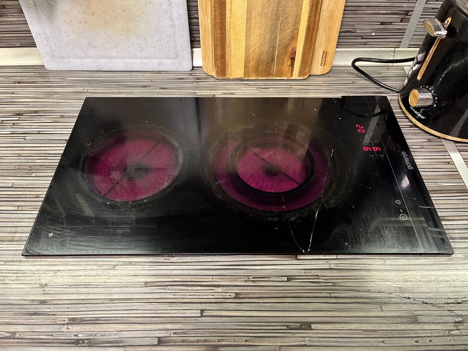 Керамичен плот Gorenje ECT322BCSC