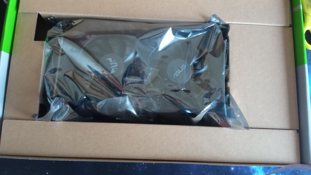 Placa video ASUS TUF Gaming GeForce® GTX 1660 Ti EVO, 6GB GDDR6, 192-b