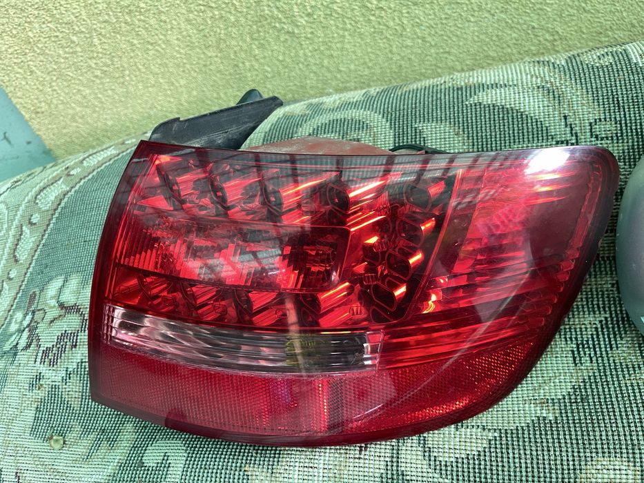 Stop dreapta Triple LED  Audi A6 C6 break