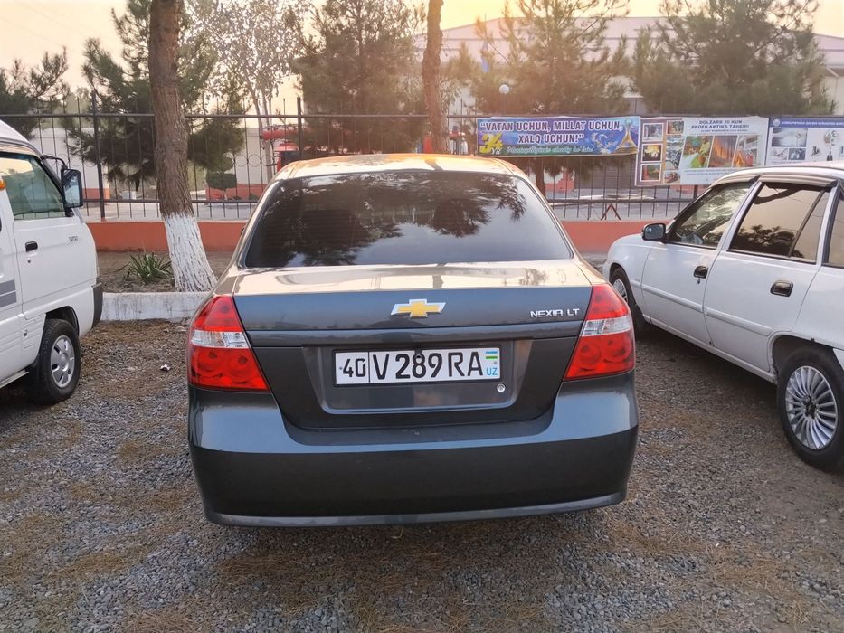 Нексия-3 сотилади