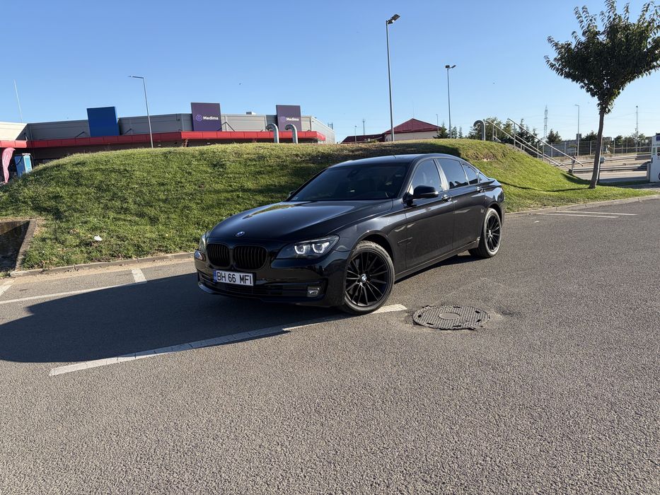 BMW Seria 7 2014 — imagine 2