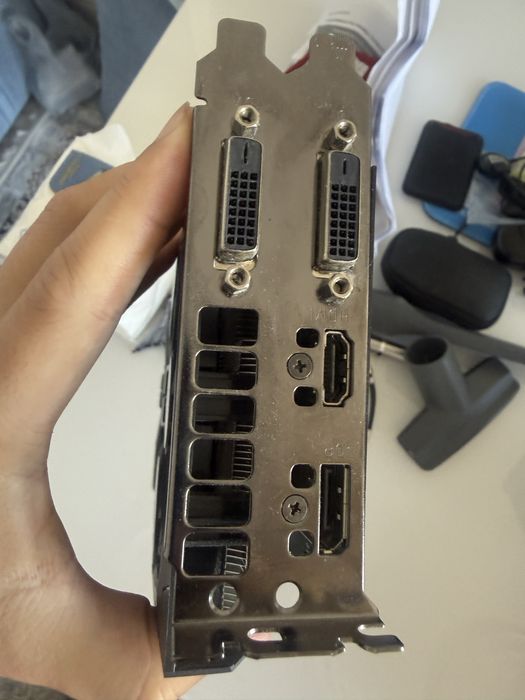 Видеокарта ASUS