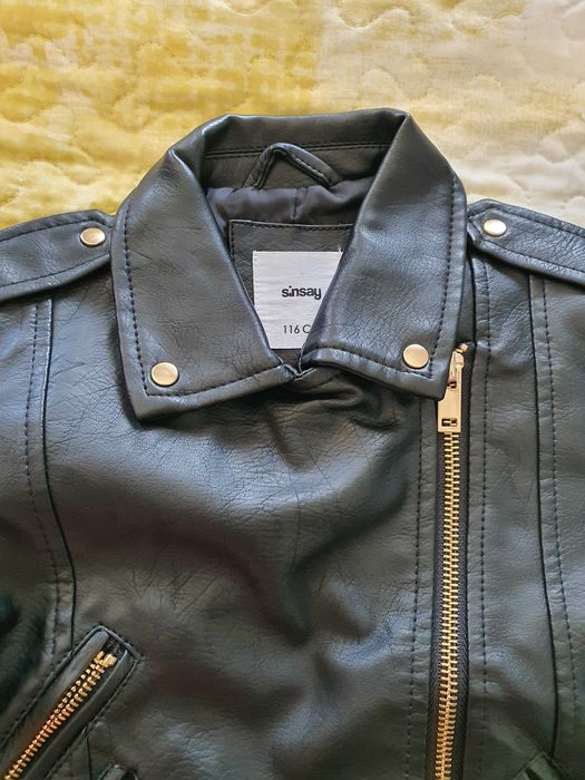 Летни и пролетни дрешки за момиченце, р-р 116, запазени, без забележки