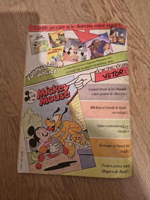 Revista Mickey Mouse benzi desenate egmont cu talon și poster