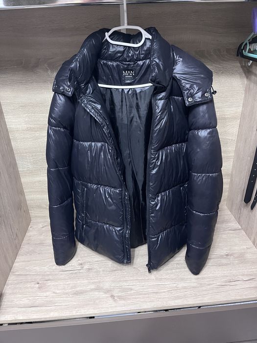 Geaca puffer neagra groasa bohooman