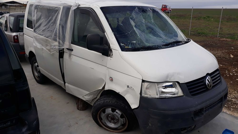 Фолксваген Транспортер Т5 VW Transporter T5 1.9 105 к.с. САМО НА ЧАСТИ