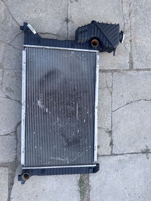 Воден радиатор Мерцедес спринтер W901/W903