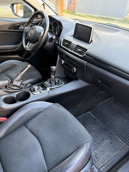 Mazda 3 Skyactive 1.5 disel