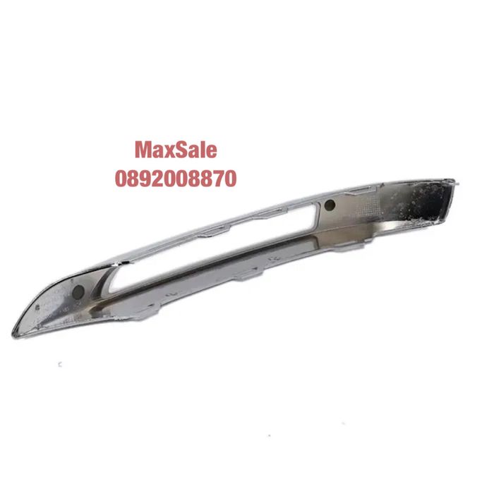 Решетка лайсна дневни светлини мигач предна броня Mercedes X204 GLK