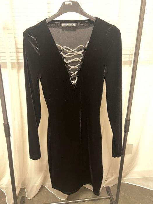 Дамска черна рокля