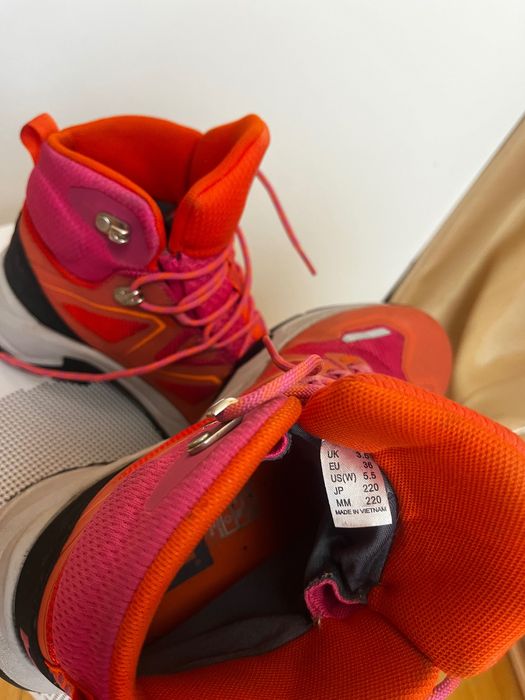 Wanderschuhe Damen Helly Hansen Cascade Mid HT - cascadia pink