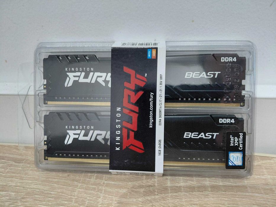 Memorie RAM Kingston FURY 16GB (2X8gb) DDR4 3600Mhz CL17