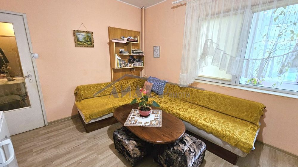 Продава се Едностаен апартамент в Пловдив, Тракия - 36 кв.м за 992 €/кв.м - Снимка #3