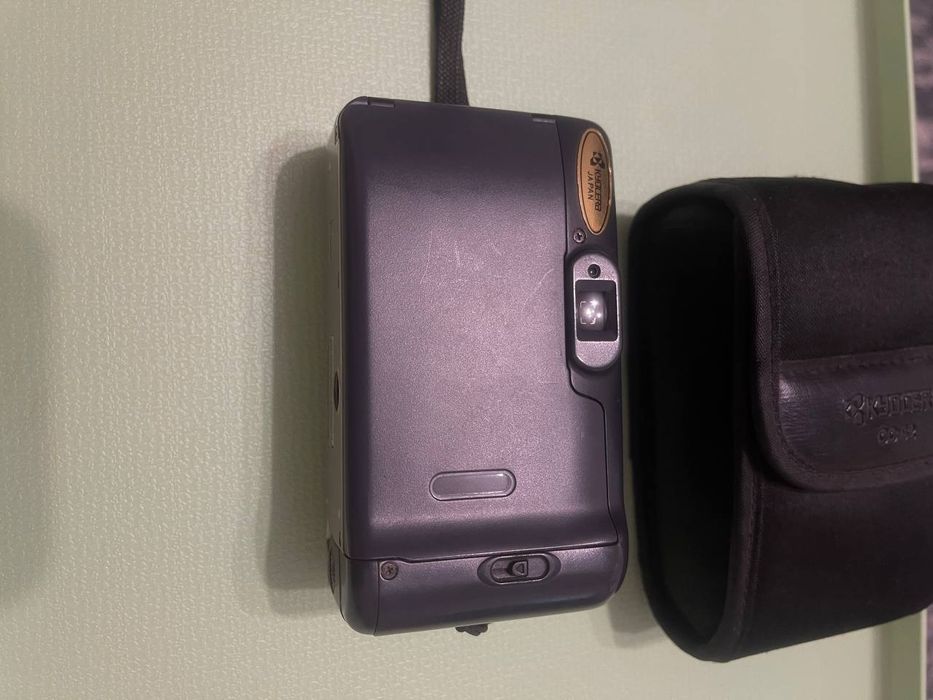 Продам Yashica zoom 70