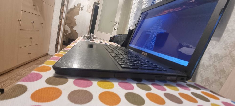 Ноутбук Asus i7-3537