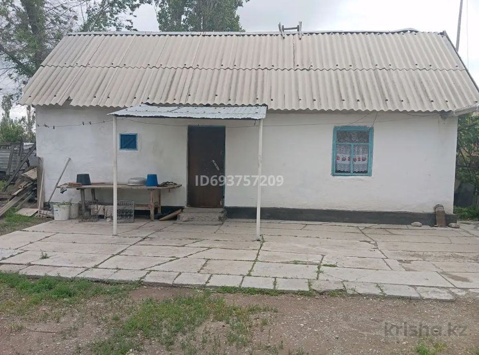 Дом в селе Айша-биби