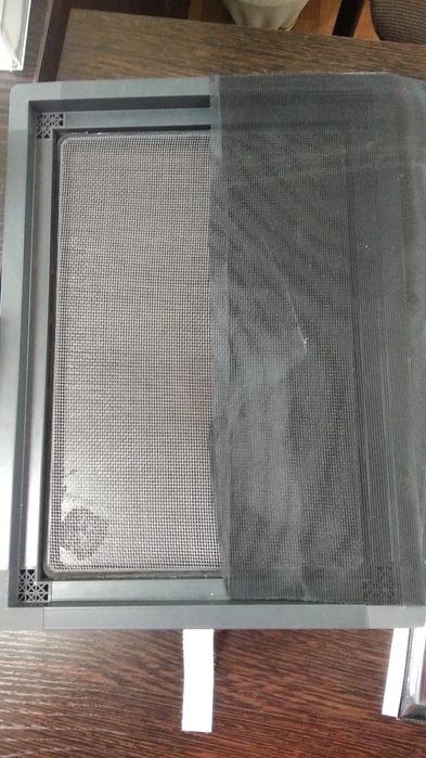 Москитные сетки , москитные двери