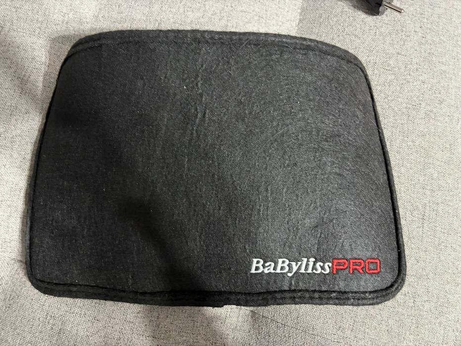 Професионална маша BaByliss PRO - почти нова, пълен комплект