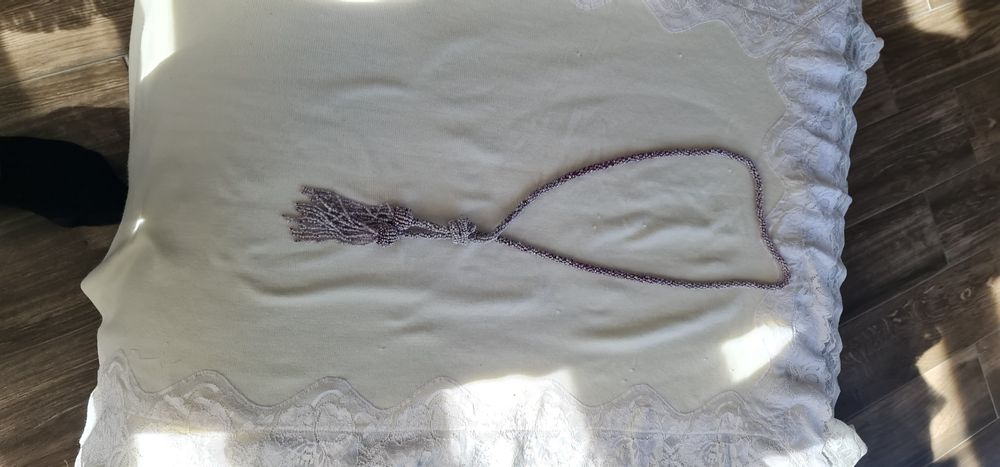 Ефектни колиета запазени.