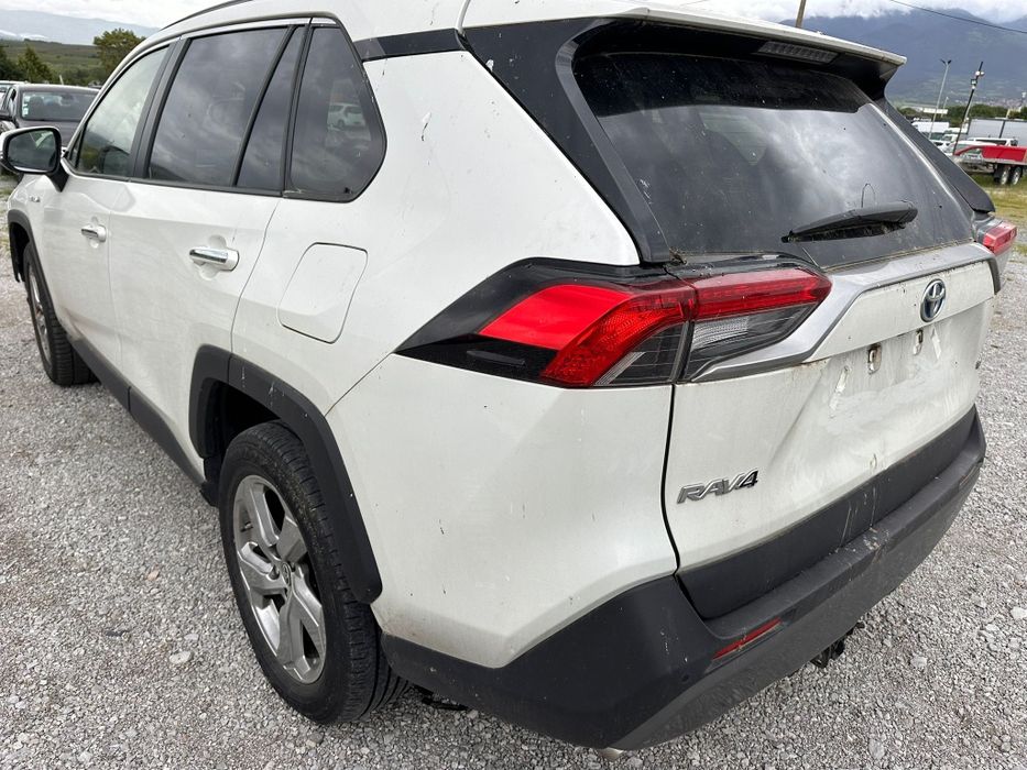 Toyota rav4 2020 на части