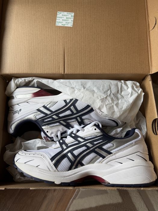 Кроссвоки Asics (новые в коробке)